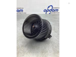 Used Heating and ventilation fan motor Peugeot 207 SW (WE/WU) 1.6 16V Price € 25,00 Margin scheme offered by Gebr Opdam B.V.