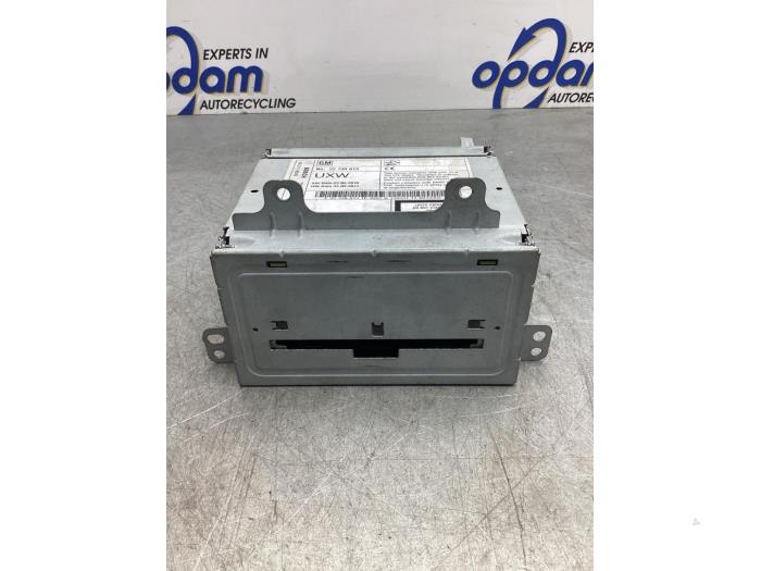 Usagé Système navigation Opel Astra J Sports Tourer (PD8/PE8/PF8) 1.4 Turbo 16V Prix € 212,00 Règlement à la marge proposé par Gebr Opdam B.V.