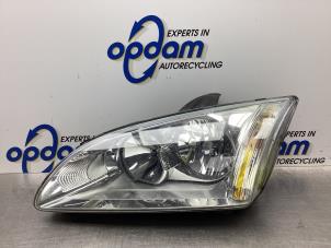 Used Headlight, left Ford Focus 2 Wagon 1.8 16V Price € 75,00 Margin scheme offered by Gebr Opdam B.V.