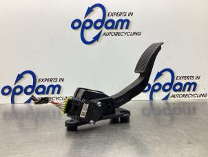 Used Accelerator pedal Kia Picanto (TA) 1.2 16V Price € 50,00 Margin scheme offered by Gebr Opdam B.V.