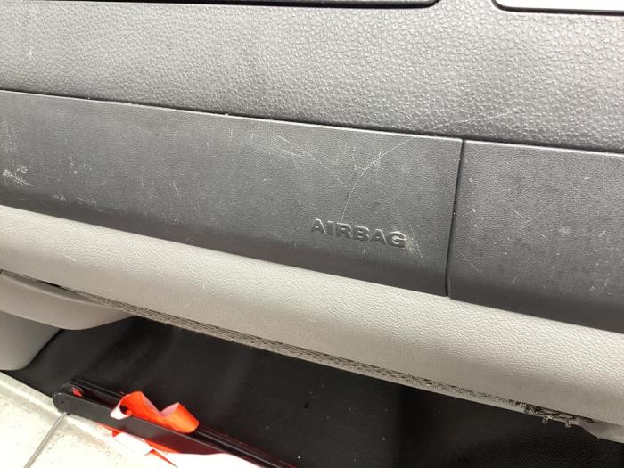 Airbag set+module Volkswagen Transporter T5 2.0 TDI DRF 7E0857805C