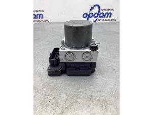 Pompa ABS z Mercedes-Benz Citan (415.6) 1.5 108 CDI Euro 6 2019