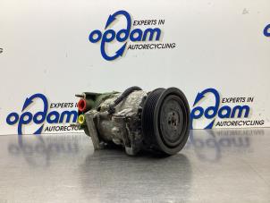 Usados Bomba de aire acondicionado Citroen C4 Grand Picasso (UA) 1.6 16V VTi Precio € 200,00 Norma de margen ofrecido por Gebr Opdam B.V.