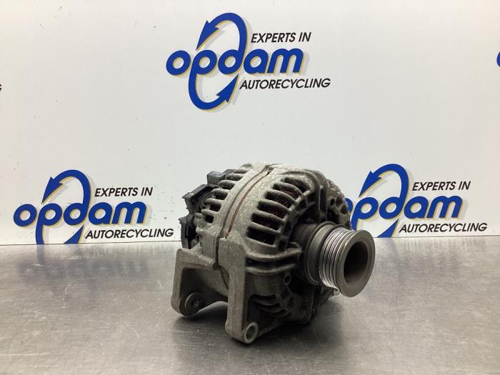 Begagnade Dynamo Opel Astra H (L48) 1.6 16V Twinport Pris € 42,00 Marginaltabell erbjuds av Gebr Opdam B.V.