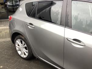 Gebrauchte Tür 4-türig rechts hinten Mazda 3 Sport (BL14/BLA4/BLB4) 1.6i MZR 16V Preis € 350,00 Margenregelung angeboten von Gebr Opdam B.V.