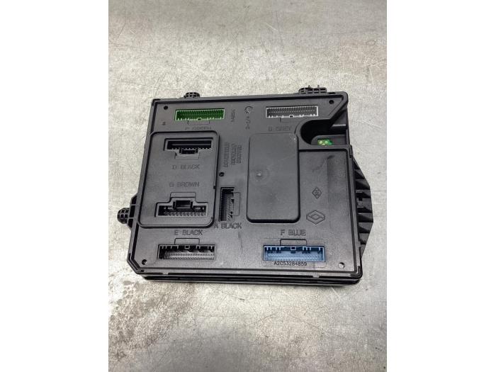 Used Body control computer Renault Scénic III (JZ) 1.5 dCi 110 Price € 42,00 Margin scheme offered by Gebr Opdam B.V.