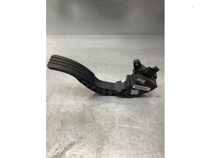 Begagnade Gaspedalsensor Renault Scénic III (JZ) 1.5 dCi 110 Pris € 21,00 Marginaltabell erbjuds av Gebr Opdam B.V.