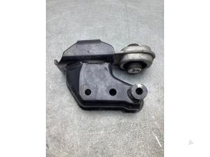 Used Gearbox mount Renault Kadjar (RFEH) 1.2 Energy TCE 130 Price on request offered by Gebr Opdam B.V.