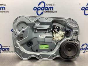Usados Mecanismo de ventanilla de 4 puertas izquierda delante Ford Focus 2 1.8 16V Precio € 60,00 Norma de margen ofrecido por Gebr Opdam B.V.