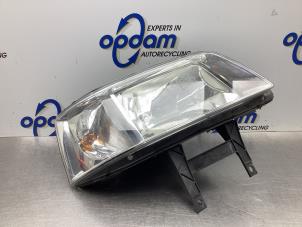 Used Headlight, right Volkswagen Transporter T5 1.9 TDi Price € 60,00 Margin scheme offered by Gebr Opdam B.V.