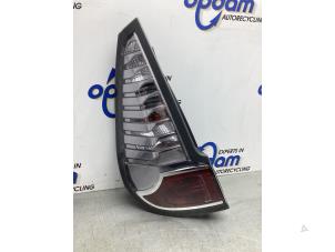 Used Taillight, left Renault Scénic III (JZ) 1.5 dCi 110 Price € 100,00 Margin scheme offered by Gebr Opdam B.V.