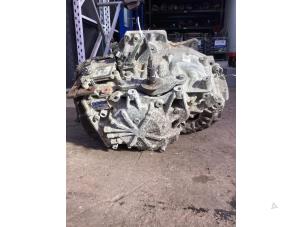 Getriebe van een Peugeot 5008 I (0A/0E) 1.6 THP 16V 2011