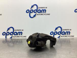 Used Front brake calliper, right Skoda Octavia (1Z3) 1.6 MPI Price € 30,00 Margin scheme offered by Gebr Opdam B.V.