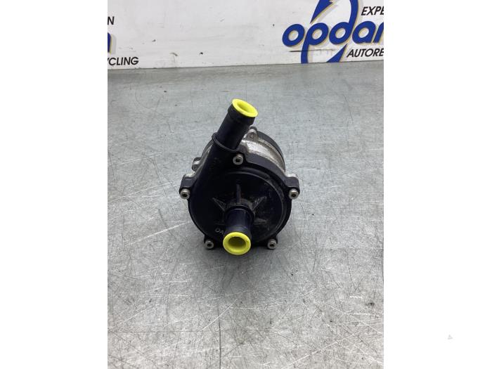 Begagnade Extra vattenpump Hyundai Kona (OS) 39 kWh Pris € 149,00 Marginaltabell erbjuds av Gebr Opdam B.V.