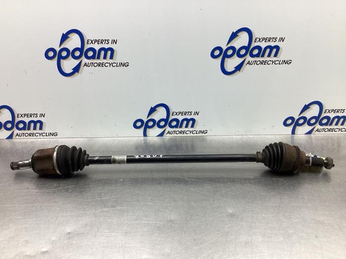 Front drive shaft, right from a Suzuki Wagon-R+ (RB) 1.2 16V 2006