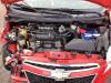 Mecanismo y motor de limpiaparabrisas de un Chevrolet Spark (M300) 1.0 16V Bifuel 2012