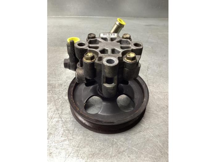 Usagé Pompe de direction Cadillac CTS I 2.6 V6 24V Prix € 64,00 Règlement à la marge proposé par Gebr Opdam B.V.