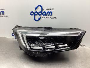 Used Headlight, right Opel Crossland/Crossland X 1.2 Turbo 12V Price € 500,00 Margin scheme offered by Gebr Opdam B.V.