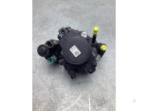 Used Mechanical fuel pump Citroen DS5 (KD/KF) 2.0 165 HYbrid4 16V Price € 175,00 Margin scheme offered by Gebr Opdam B.V.