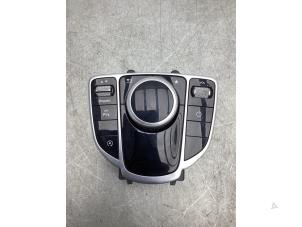 Used I-Drive knob Mercedes C (W205) C-200d 2.2 16V Price € 200,00 Margin scheme offered by Gebr Opdam B.V.