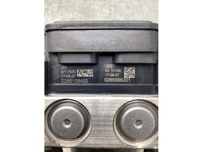 ABS pump from a Suzuki Celerio (LF) 1.0 12V Dualjet 2018