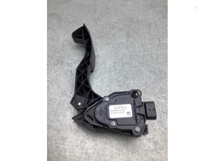 Begagnade Gaspedalsensor Renault Twingo III (AH) 1.0 SCe 75 12V Pris € 26,00 Marginaltabell erbjuds av Gebr Opdam B.V.