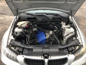 Używane Panel przedni BMW 3 serie Touring (E91) 318i 16V Cena € 100,00 Procedura marży oferowane przez Gebr Opdam B.V.