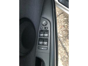 Used Electric window switch BMW 3 serie Touring (E91) 318i 16V Price € 50,00 Margin scheme offered by Gebr Opdam B.V.