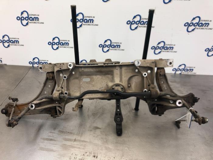 Used Subframe Volkswagen Golf V (1K1) 1.6 FSI 16V Price € 84,00 Margin scheme offered by Gebr Opdam B.V.