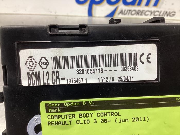 Ordinateur contrôle fonctionnel d'un Renault Clio III (BR/CR) 1.2 16V 75 2011