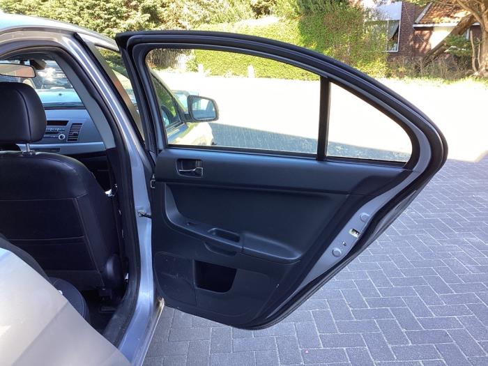 Rear door 4-door, right from a Mitsubishi Lancer Sportback (CX) 1.6 MIVEC 16V 2012
