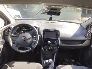 Usados Juego y módulo de airbag Renault Clio IV (5R) 1.5 Energy dCi 90 FAP Precio € 750,00 Norma de margen ofrecido por Gebr Opdam B.V.