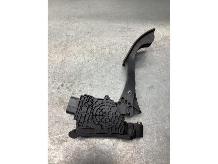 Gebrauchte Gaspedalposition Sensor Volkswagen T-Cross 1.0 TSI 115 12V Preis € 35,00 Margenregelung angeboten von Gebr Opdam B.V.