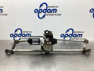 Used Wiper motor + mechanism Fiat Doblo (223A/119) 1.6 16V Price € 60,00 Margin scheme offered by Gebr Opdam B.V.