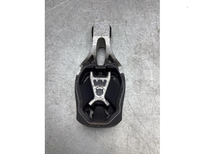 Usagé Support moteur Opel Grandland (X) 1.2 Turbo 12V Prix € 25,00 Règlement à la marge proposé par Gebr Opdam B.V.