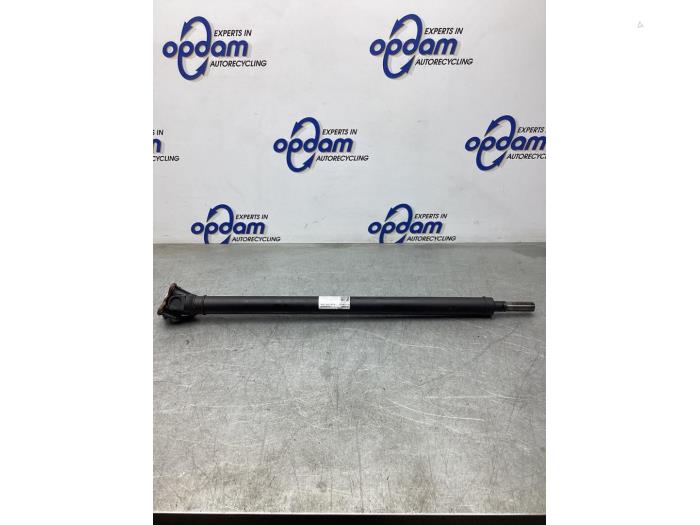 4x4 front intermediate driveshaft from a BMW 5 serie (G30) 540i xDrive 3.0 TwinPower Turbo 24V 2020
