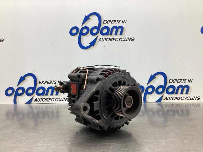 Begagnade Dynamo Nissan Almera Tino (V10M) 1.8 16V Pris € 45,00 Marginaltabell erbjuds av Gebr Opdam B.V.