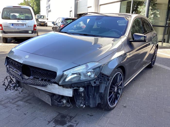 Gebrauchte Getriebe Mercedes A (W176) 1.6 A-200 16V Preis € 700,00 Margenregelung angeboten von Gebr Opdam B.V.