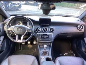 Used Airbag set + module Mercedes A (W176) 1.6 A-200 16V Price € 1.250,00 Margin scheme offered by Gebr Opdam B.V.