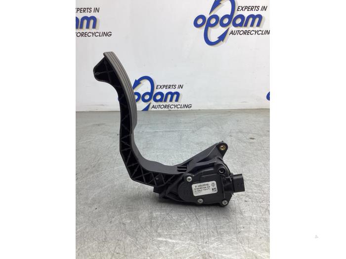 Begagnade Gaspedalsensor Dacia Logan MCV II/III/Sandero Wagon 0.9 TCE 12V Pris € 35,00 Marginaltabell erbjuds av Gebr Opdam B.V.