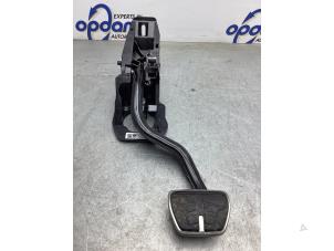 Używane Pedal hamulca BMW 5 serie (G30) 540i xDrive 3.0 TwinPower Turbo 24V Cena € 50,00 Procedura marży oferowane przez Gebr Opdam B.V.