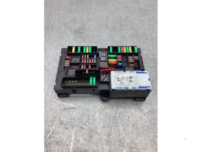 Fuse box from a BMW 5 serie (G30) 540i xDrive 3.0 TwinPower Turbo 24V 2020