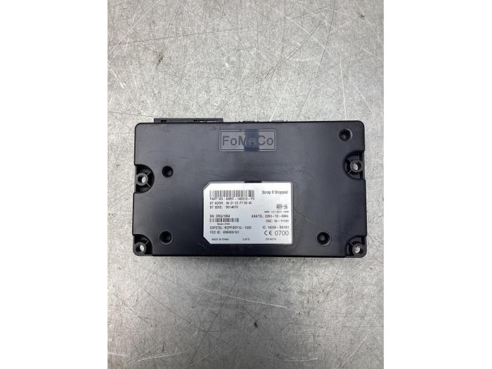 Używane Modul Bluetooth Ford Transit Courier 1.5 TDCi 75 Cena € 75,00 Procedura marży oferowane przez Gebr Opdam B.V.