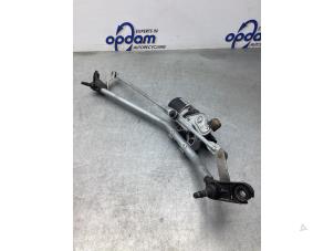 Used Wiper motor + mechanism Renault Kangoo Express (FW) 1.5 dCi 75 FAP Price € 90,75 Inclusive VAT offered by Gebr Opdam B.V.