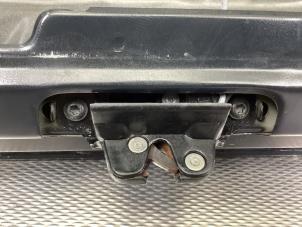 Used Tailgate lock mechanism Peugeot 206+ (2L/M) 1.1 XR,XS Price on request offered by Gebr Opdam B.V.