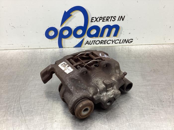 Gebrauchte Bremszange links hinten Peugeot 406 Break (8E/F) 1.8 16V Preis € 45,00 Margenregelung angeboten von Gebr Opdam B.V.