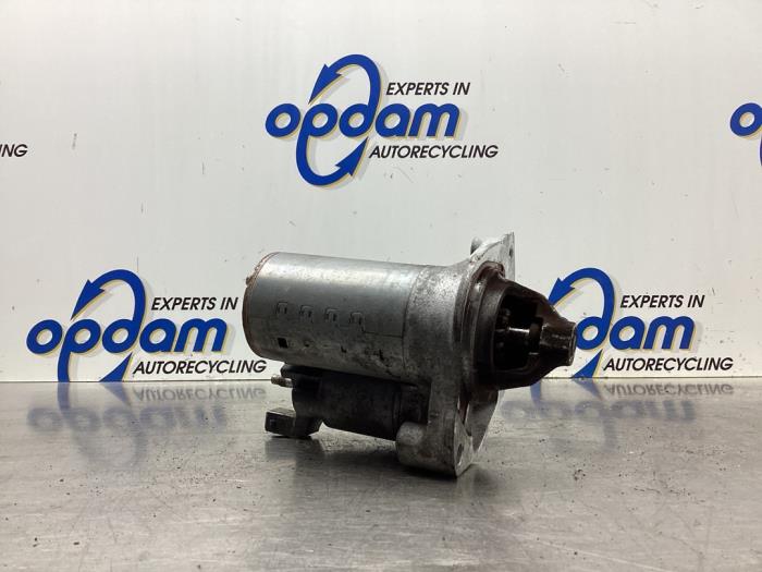 Begagnade Startmotor Peugeot 208 I (CA/CC/CK/CL) 1.2 Vti 12V PureTech 82 Pris € 30,00 Marginaltabell erbjuds av Gebr Opdam B.V.