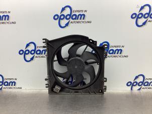 Used Cooling fans Renault Clio III (BR/CR) 1.2 16V TCe 100 Price € 50,00 Margin scheme offered by Gebr Opdam B.V.