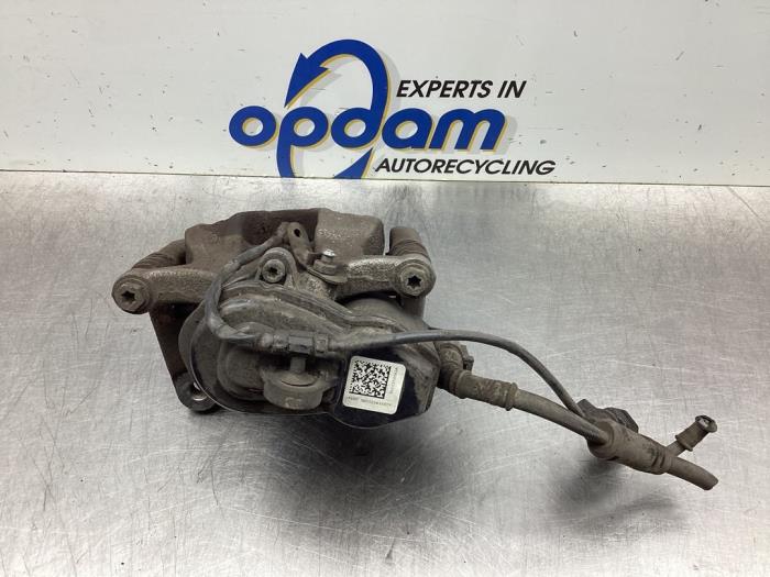 Gebrauchte Bremszange links hinten Audi A4 (B9) 1.4 TFSI 16V Preis € 112,00 Margenregelung angeboten von Gebr Opdam B.V.