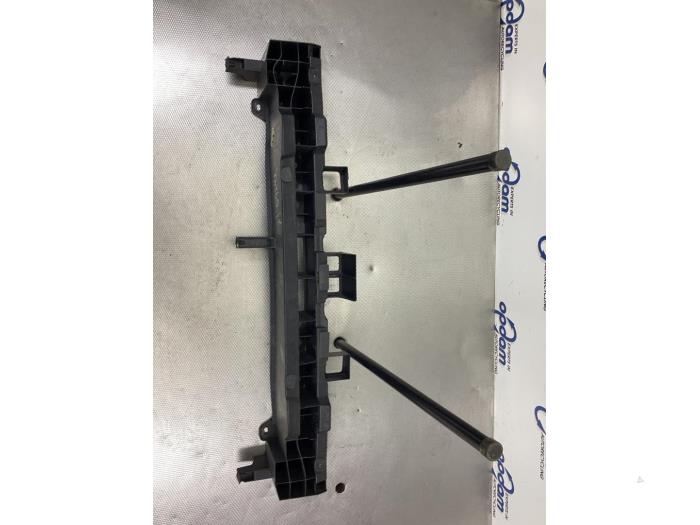 Rear bumper frame Renault Clio IV 0.9 Energy TCE 90 12V - 850908121R ...